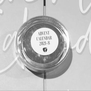 AC21-8 Revel nail advent calendar dip powder